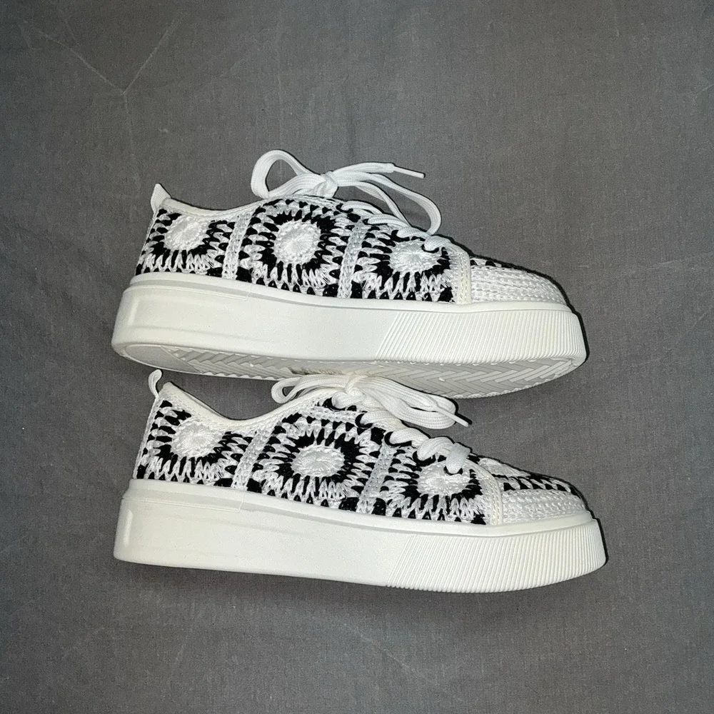Dirty Laundry Recreation Womens Shoes Sz 7 Black White Multi Platform Sneakers